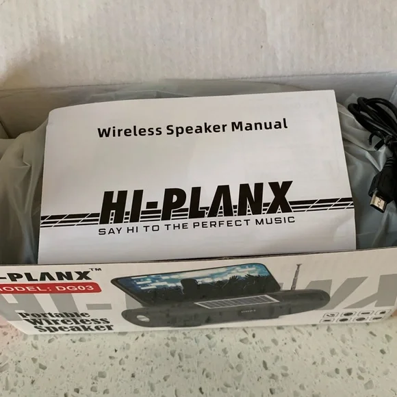 Solar Bluetooth Speaker/Light - Picture 6 of 7